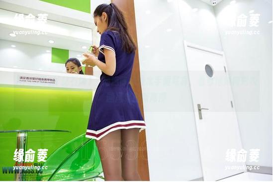 AISS爱丝(钻石版) - 精选陈雅漫水手服写真，看看她如何把校园风穿出新高度