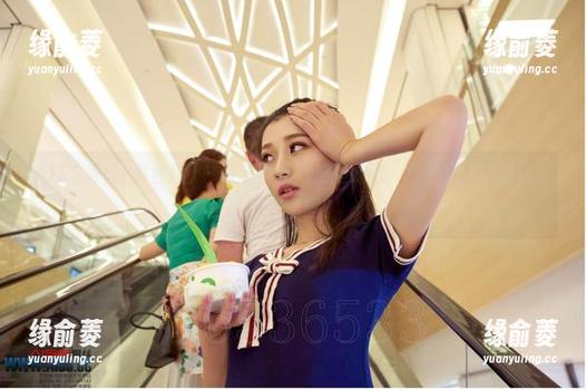 AISS爱丝(黄金版) - 索菲图集：长腿妹纸，这个夏天你准备好下载了吗？