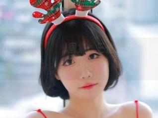 免费的Addielyn(에디린)图集，三位少女带你走入图像的迷雾中。