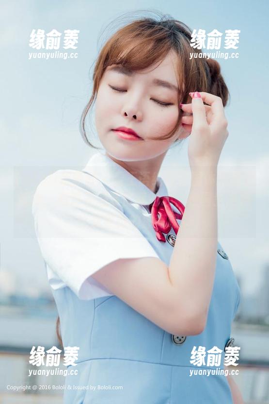 BoLoli菠萝社 - 看王语纯在校园体操服中绽放，高清美图暴击我的心，校园生活何止是敷衍的体育课！