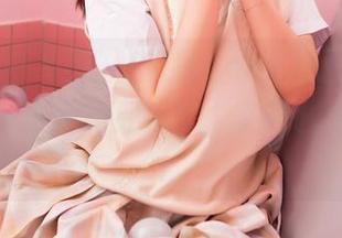 Feilin嗲囡囡 – 伍月yuer女仆图集福利大放送，免费拿到手软，家务也能这么美！