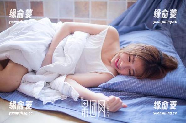 GIRLT果团网 - 莫雅淇的旗袍在线资源，有点小意思，点开前请做好心理准备