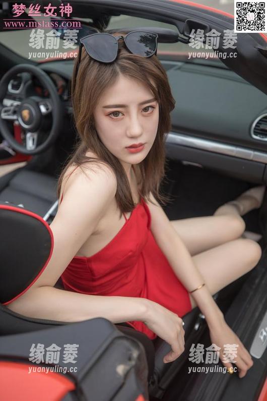 MSLASS梦丝女神 - 玥玥白丝洛丽塔高清图册，幻想与现实交织的瞬间
