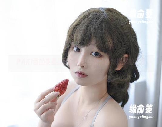 PAKI酱 PAKI酱的柴郡探险:图包合集,色彩斑斓的日子