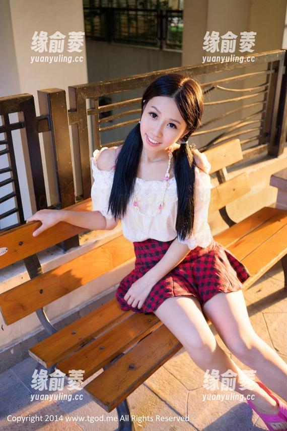 TGOD推女神 - 原图流出！程小烦的礼服，果然是个小烦人的绝对选择！