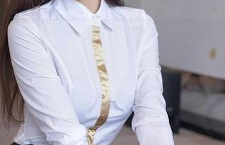 Xiuren秀人网 – 等！Manuela玛鲁娜的私房图集，甜心？我只看到了阳光下的倔强！