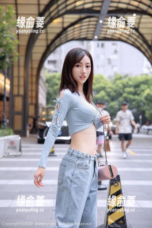 Xiuren秀人网 - 更新！唐翩翩的瑜伽图集，快来感受一下那缥缈的气息，仿佛生活也变得轻盈！