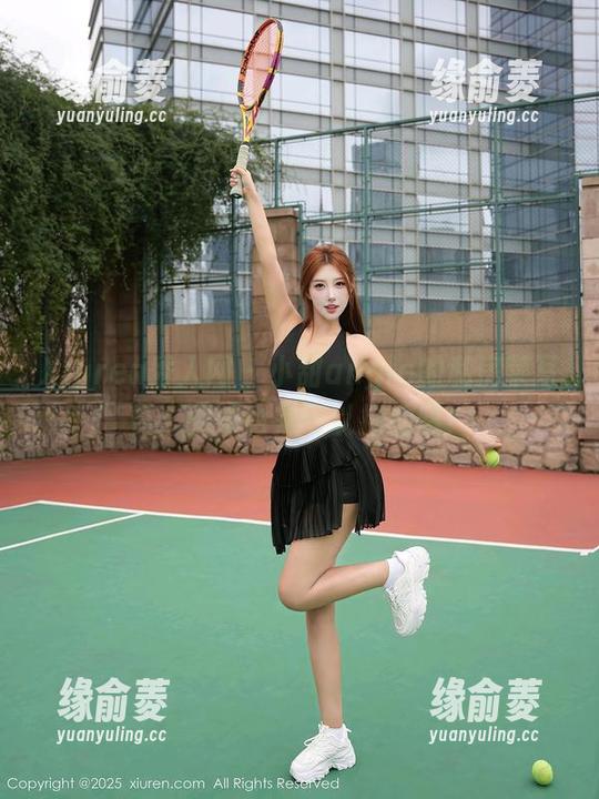 Xiuren秀人网-小甜angle Xiuren秀人网 - 小甜angle的私房菜写真:厨娘也是可以撩的哦!