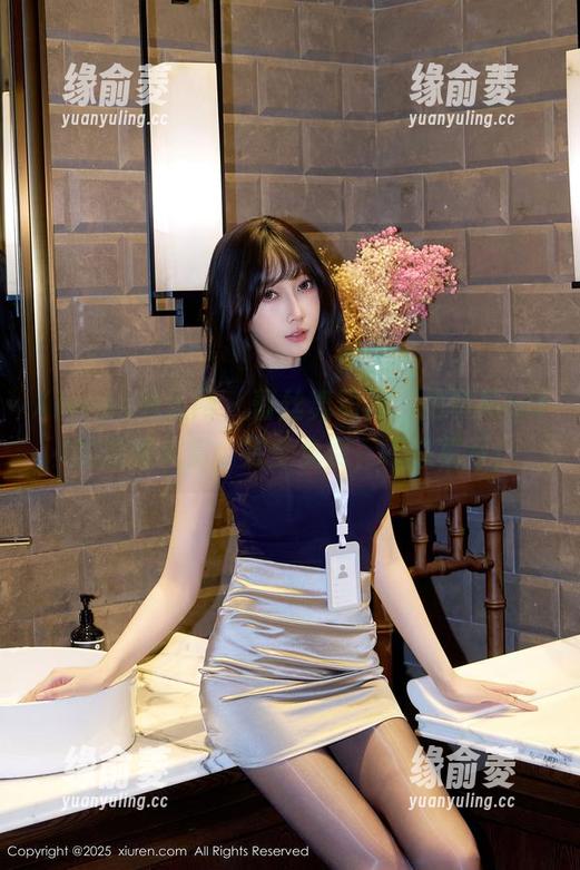 Xiuren秀人网 - 蕾丝舞动间，拍黄瓜girl的原图大赏，完全免费，不来真亏！