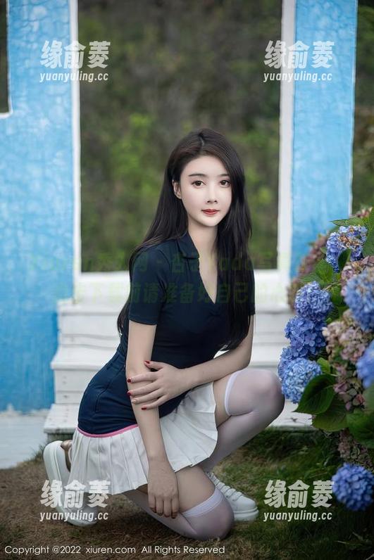 Xiuren秀人网 - 杏子Yada写真灰丝，点击下载前请准备好自己的心脏！