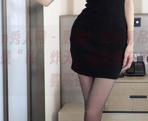Xiuren秀人网 – 更新！艾小青吊带写真集，真是“吊”炸天，每张都在挑拨我的购买欲！