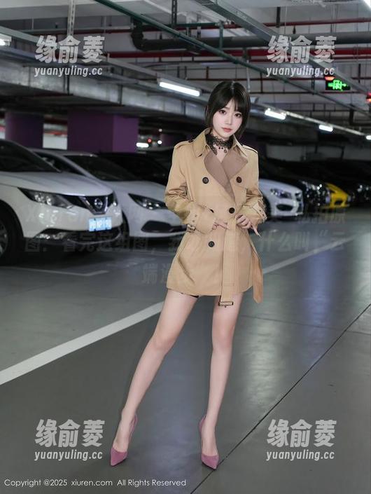 Xiuren秀人网 - 空姐+风景尤美=私拍原图：看完这组图，我才知道，什么叫“云端漫步”！
