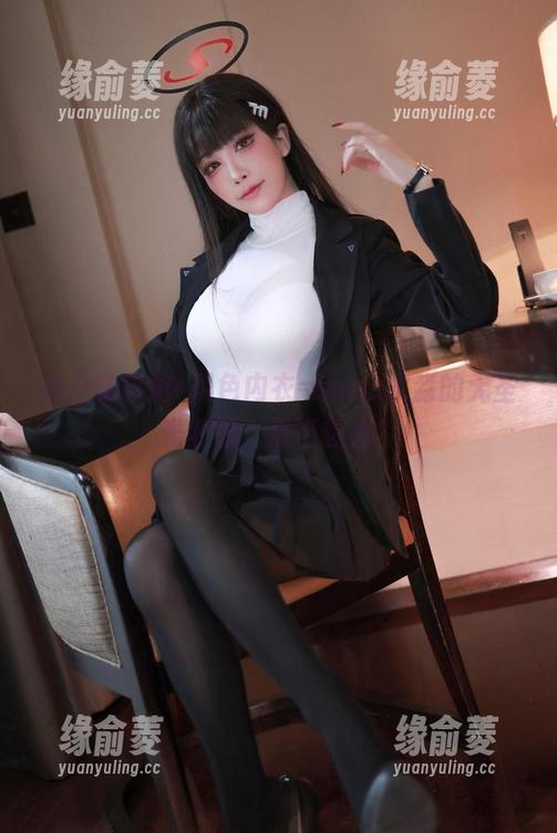 黑白猫自拍+黑色内衣=aqua水淼的无圣光套图，想不想看？