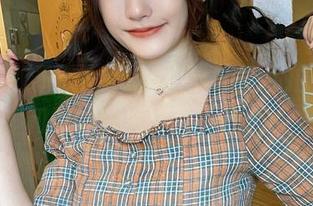 就问你敢不敢！roroki骷髅姬私拍，酒吞和服的图片展示了什么？