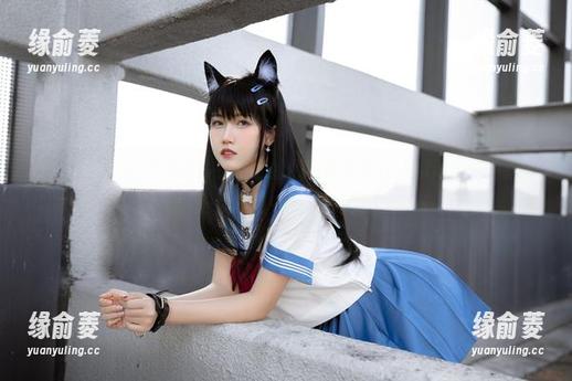 和服美图中的不呆猫，镜头下的优雅感真是让人瞬间沉醉，这就是我心目中的女神吗？