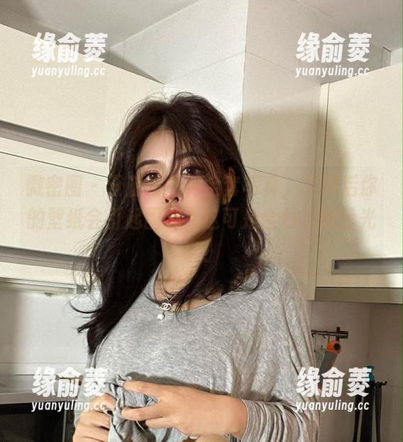 微密圈 - 于芷晴女神全套写真，下载后你的壁纸会引起围观，这可是全村人的目光哦！