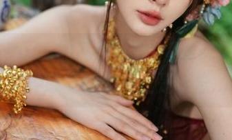 余多多Dudu的私房写真：ASMR福利，这种感觉好像不止是听觉…