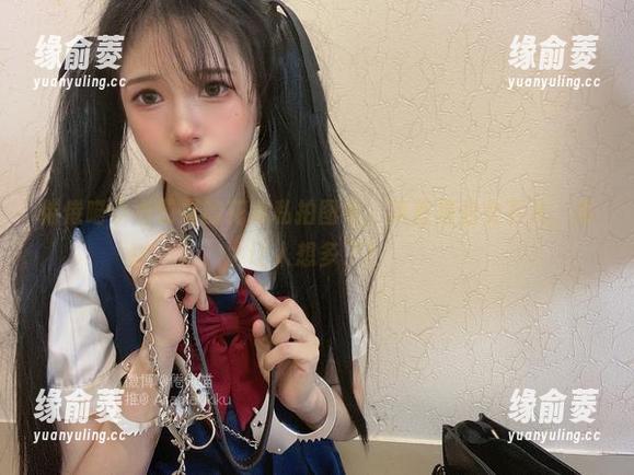倦倦喵小心翼翼的花嫁私拍图包，简直是仙女下凡，真让人想多了！