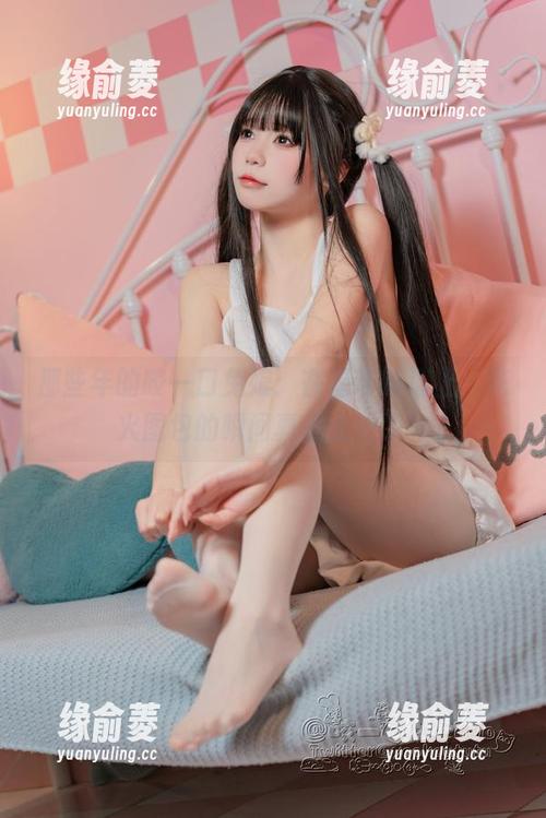 那些年的咬一口兔娘：在星穹铁道上，花火图包的瞬间真是太绝了！