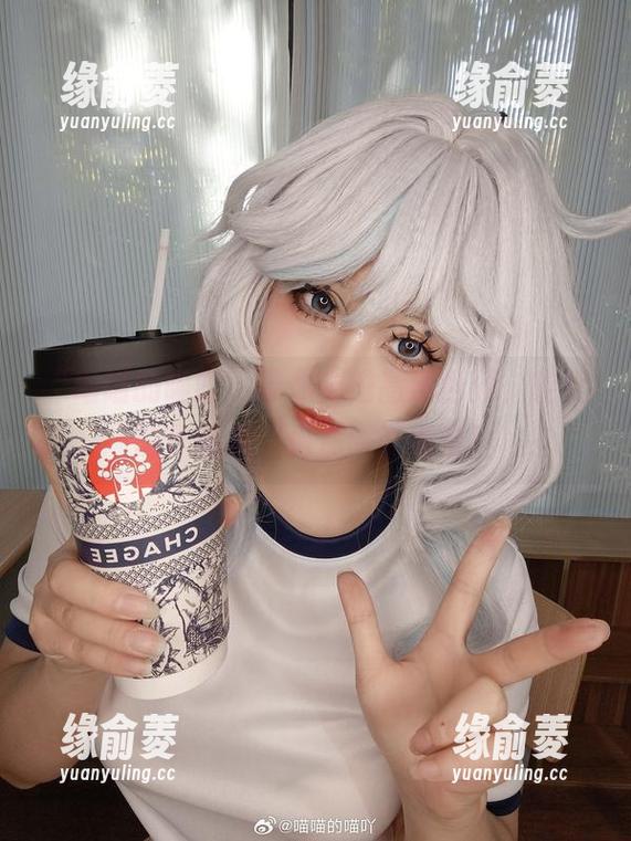 “喵喵的喵吖”带你走进高清世界，能代的作品集，保你眼花缭乱！