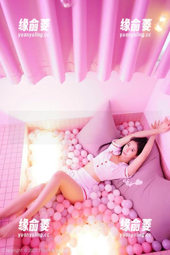嗲囡囡 - 你绝对想不到！SiByl李思宁的蕾丝写真，这福利有点上头。