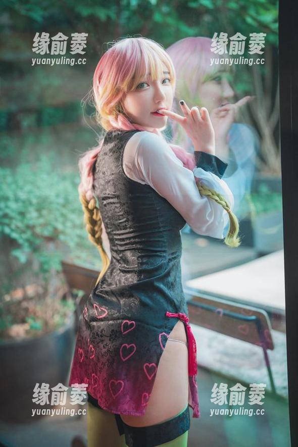 孙乐乐(손예은)的DJAWA可爱粉色写真更新，真是甜得让人有点担心牙齿！