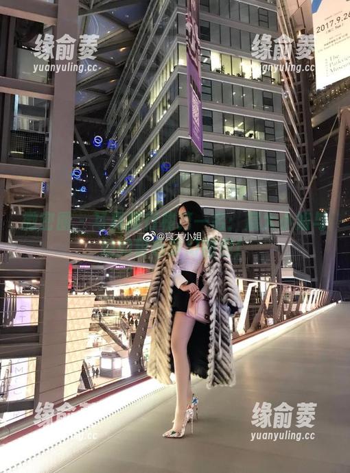 微密圈 - 写真排行榜第一名：宸大小姐与她的粉色梦幻图包！