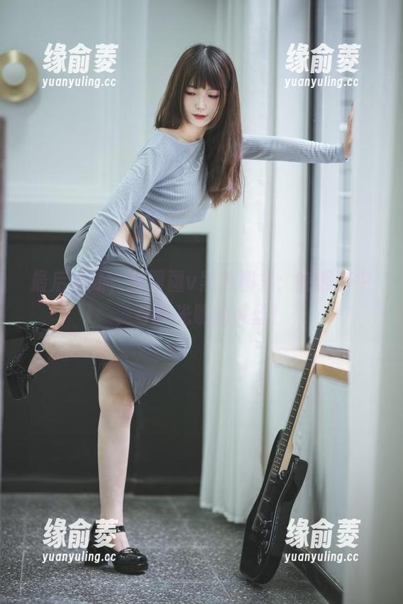 最后更新，封疆疆v黑色图集：在黑暗中，寻找光明的蛛丝！