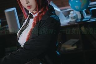 私房暗影中的小容仔咕咕咕w：一位女仆的浪漫悬念？
