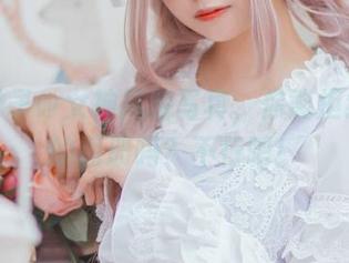 小野妹子w女神风格写真，你能拒绝这样的图册吗？不行吧！