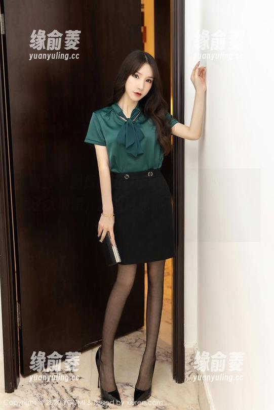 尤蜜荟 - 图库精选Lucky沈欢欣白裙：白裙子太吸睛，我的目光都不知飞哪儿去了！