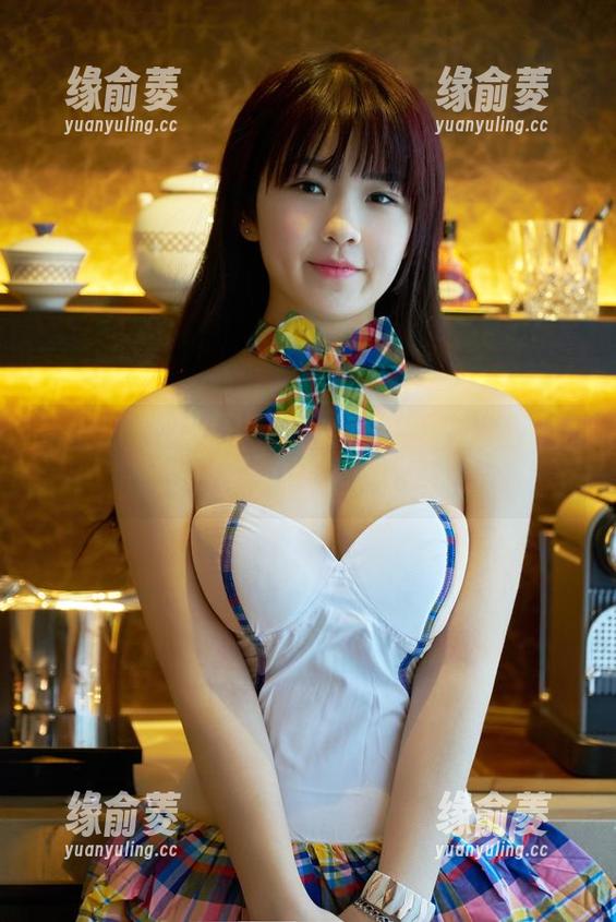 推女郎 - 谁说土豆只会做薯条？土豆姐的高清美足写真集来袭！