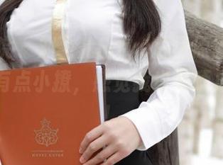 模范学院 – 刘飞儿Faye白裙原图的魅力，照片有点小撩，感觉我也被晒成小甜心！
