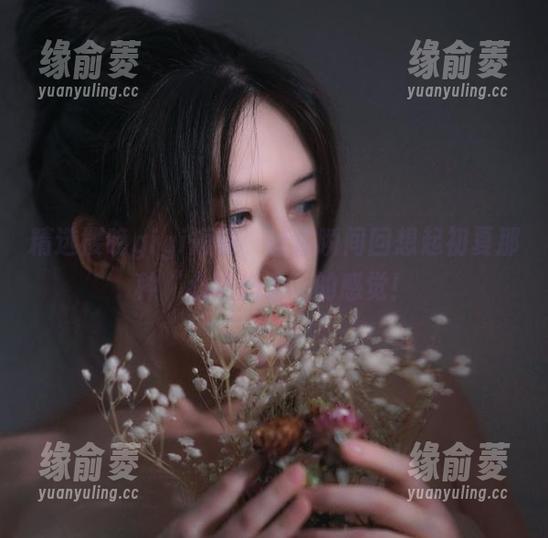 精选樱晚gigi短裙，让你瞬间回想起初夏那种“心跳加速”的感觉！