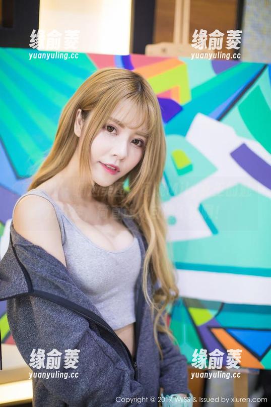 爱蜜社 - 精选美图，闵妮Mily女王的魅力开挂，简直让人自愧不如啊！