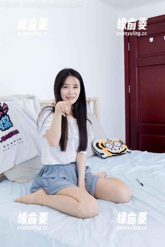 物恋传媒 - 小晴天的猫系私拍合集：看这个“女友”的另一面