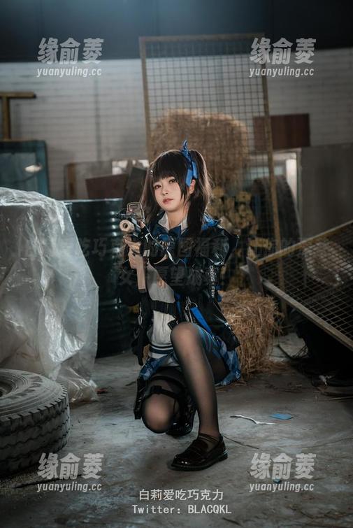 白莉爱吃巧克力的原图福利，让你的深巷女仆愿望成真！