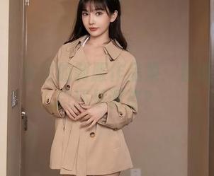 秀人网 – 允尔的制服作品集：你说这是时尚还是调皮？