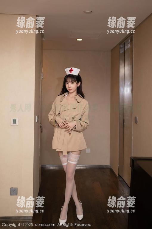 秀人网 - 允尔的制服作品集：你说这是时尚还是调皮？