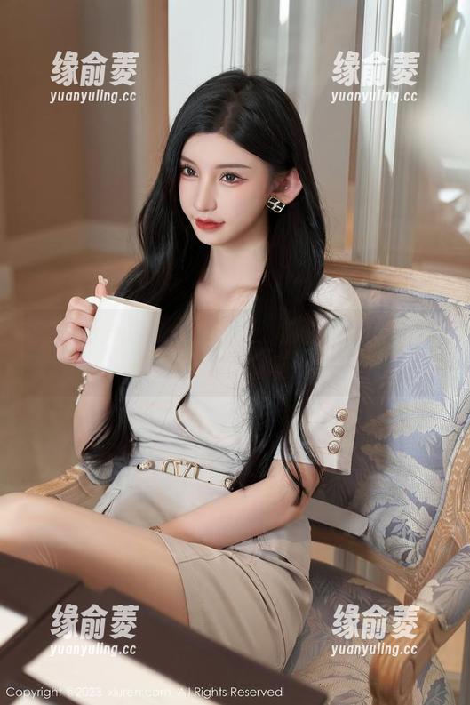 秀人网 - 白色&唐翩翩：这私房作品简直让人心跳加速