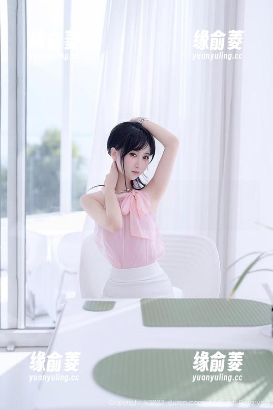 秀人网 - 感受灿宝的和服魅力：全套图集带你探索美与灵感的边界！