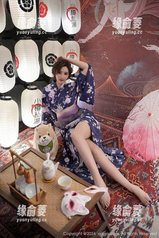 秀人网 - 猫咪巨臀妹妹的镂空图册：你注意到了吗？细节无限