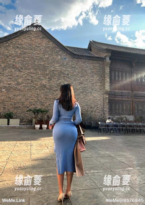 微密圈 - 吊带白丝？紫色哒豚豚的免费合集，来解锁这些魅力吧！