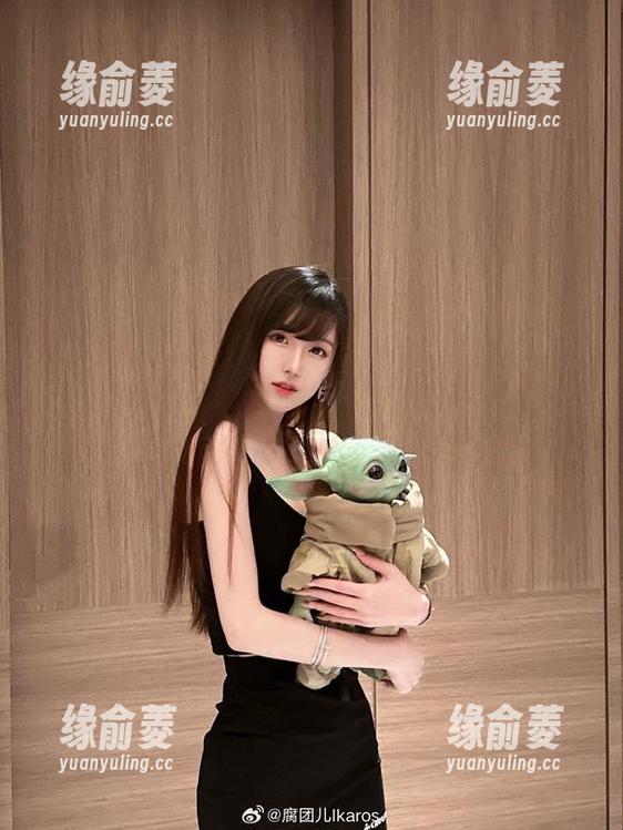 当腐团儿Ikaros遇上玛修·基列莱特，写真图集的魅力瞬间迸发！