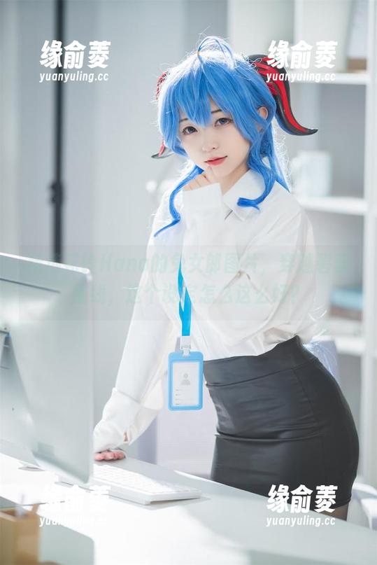 花铃Hana 精选花铃Hana的兔女郎图片,穿越碧蓝航线,这个设定怎么这么好?