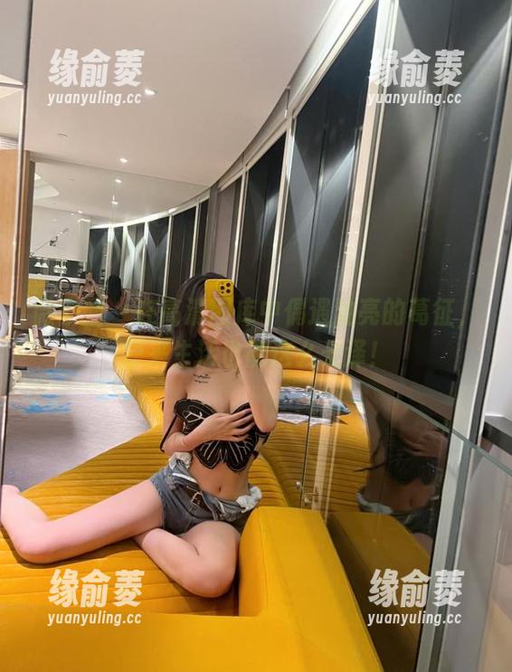 微密圈 - 在高清图库中偶遇油亮的葛征，原来生活也能这么光泽！