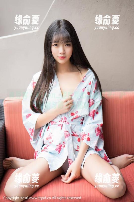 青豆客 - Kiren_程程程的私房时光：护士制服与阳光的温暖原图